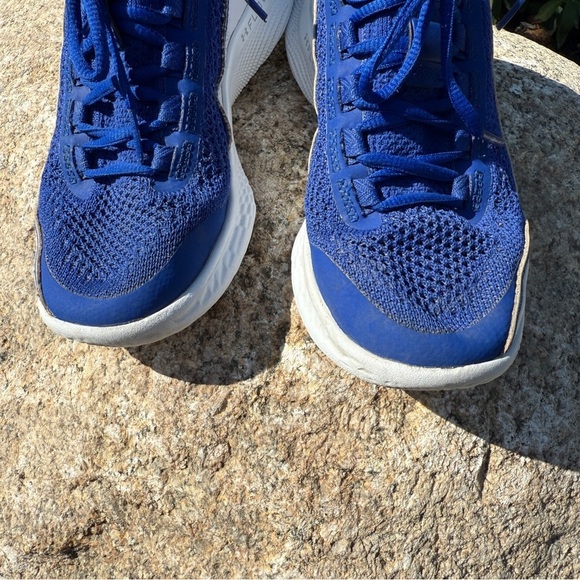 Under Armour Curry 8 Boy’s Basketball Shoes Royal Blue White Size 3.5Y Athletic - Picture 8 of 11